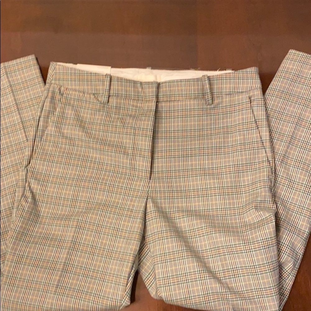 Checkered Capri pants